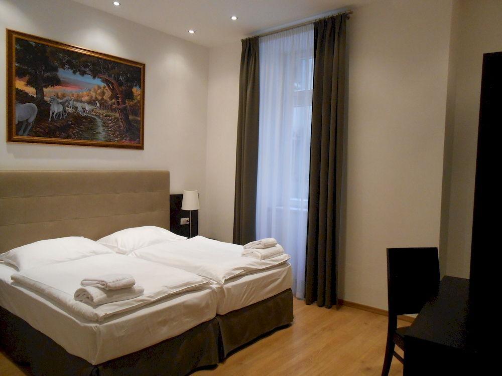 The Palace Suites And Apartments Praha Eksteriør bilde