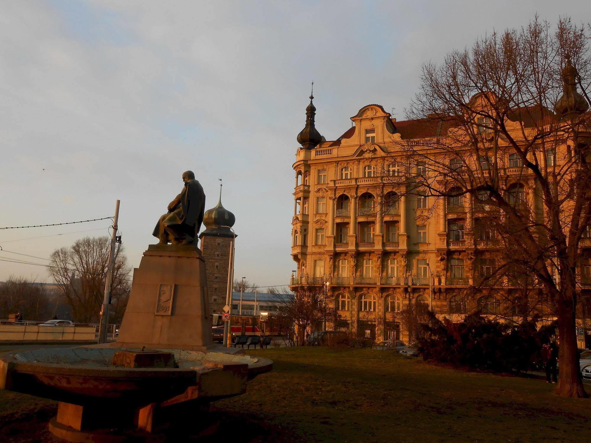 The Palace Suites And Apartments Praha Eksteriør bilde