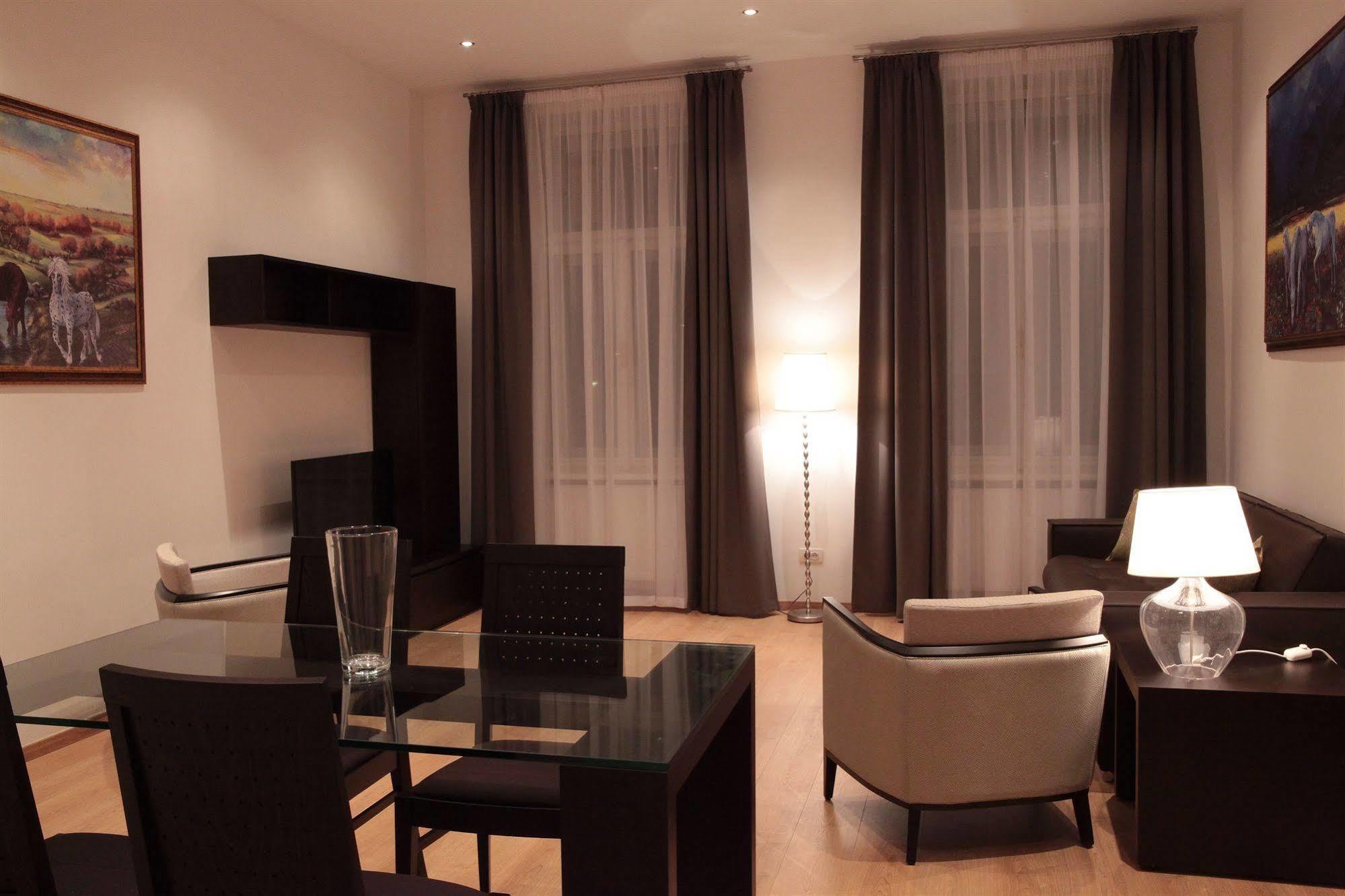 The Palace Suites And Apartments Praha Eksteriør bilde