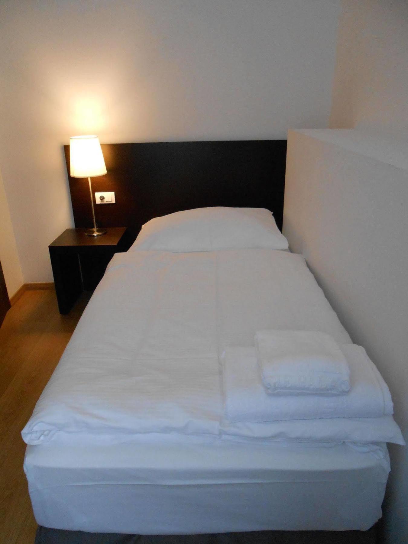 The Palace Suites And Apartments Praha Eksteriør bilde